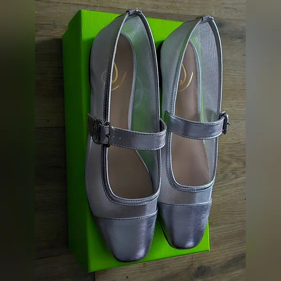 Sam Edelman Miranda Silver Mesh Mary Jane Flats – Size 9 – NIB - Picture 2 of 11